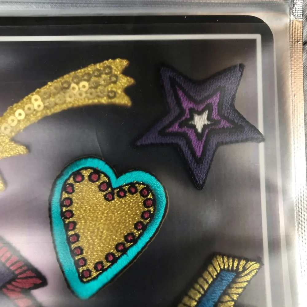 PATCHES - Picture 5 of 11